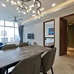 Sky Suites Klcc Host By Rest Corner Suites